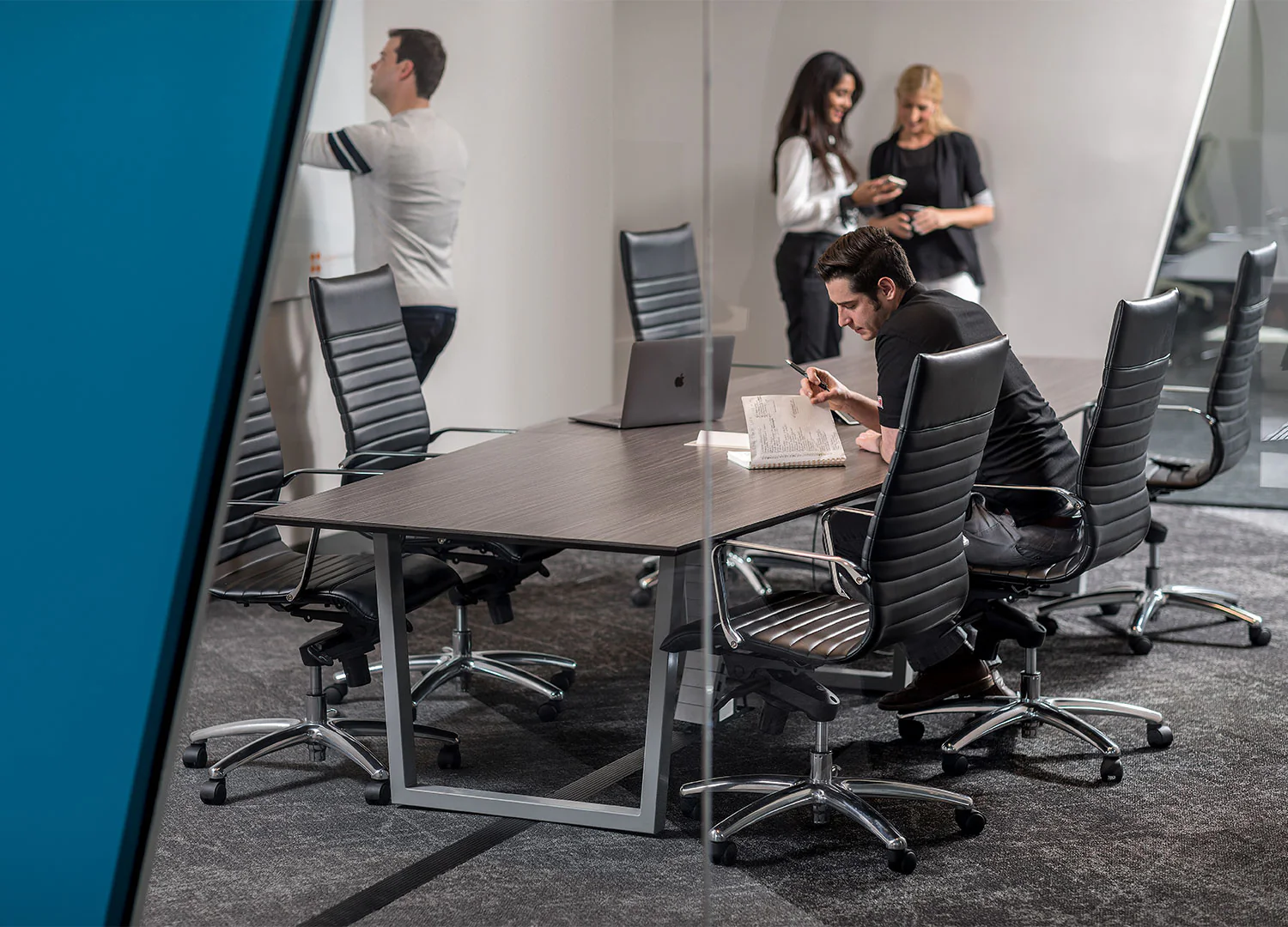 42" x 72" Conference Room (Seats 6) - Image 5