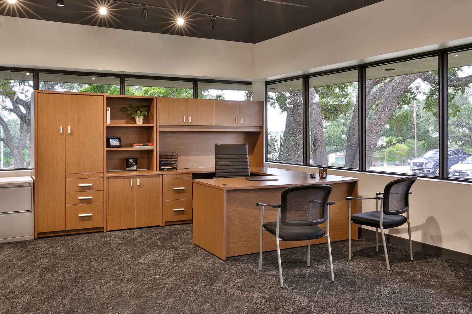 EDGE 71" U-Shape Desk - Image 4