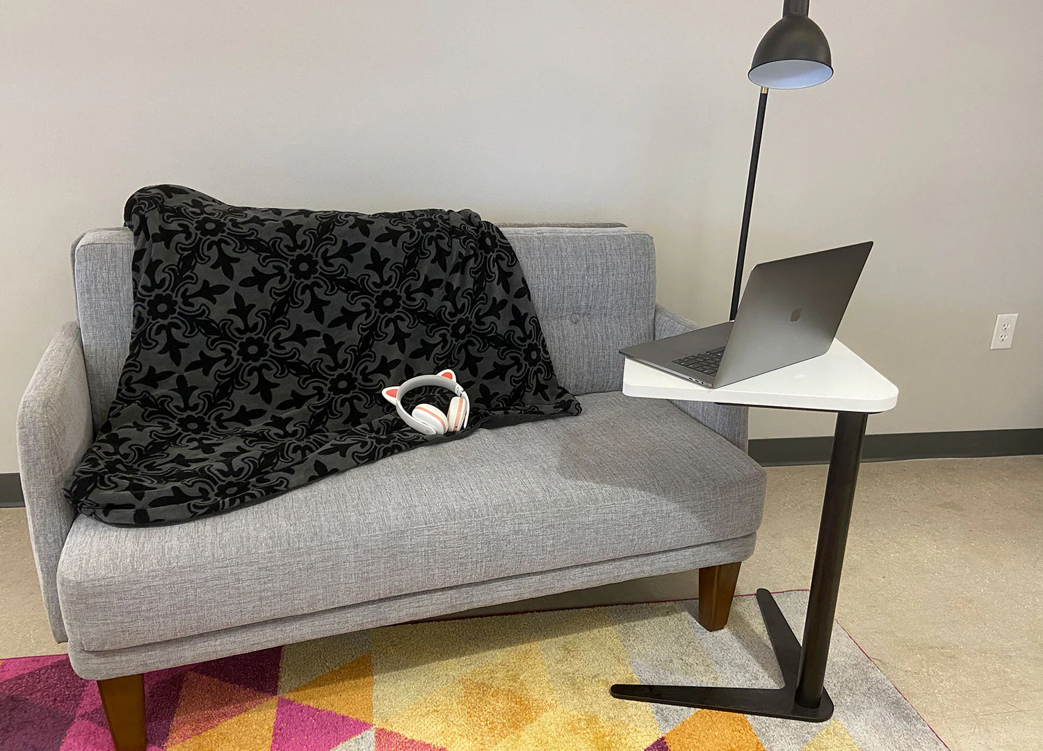 Laptop Table - Image 6