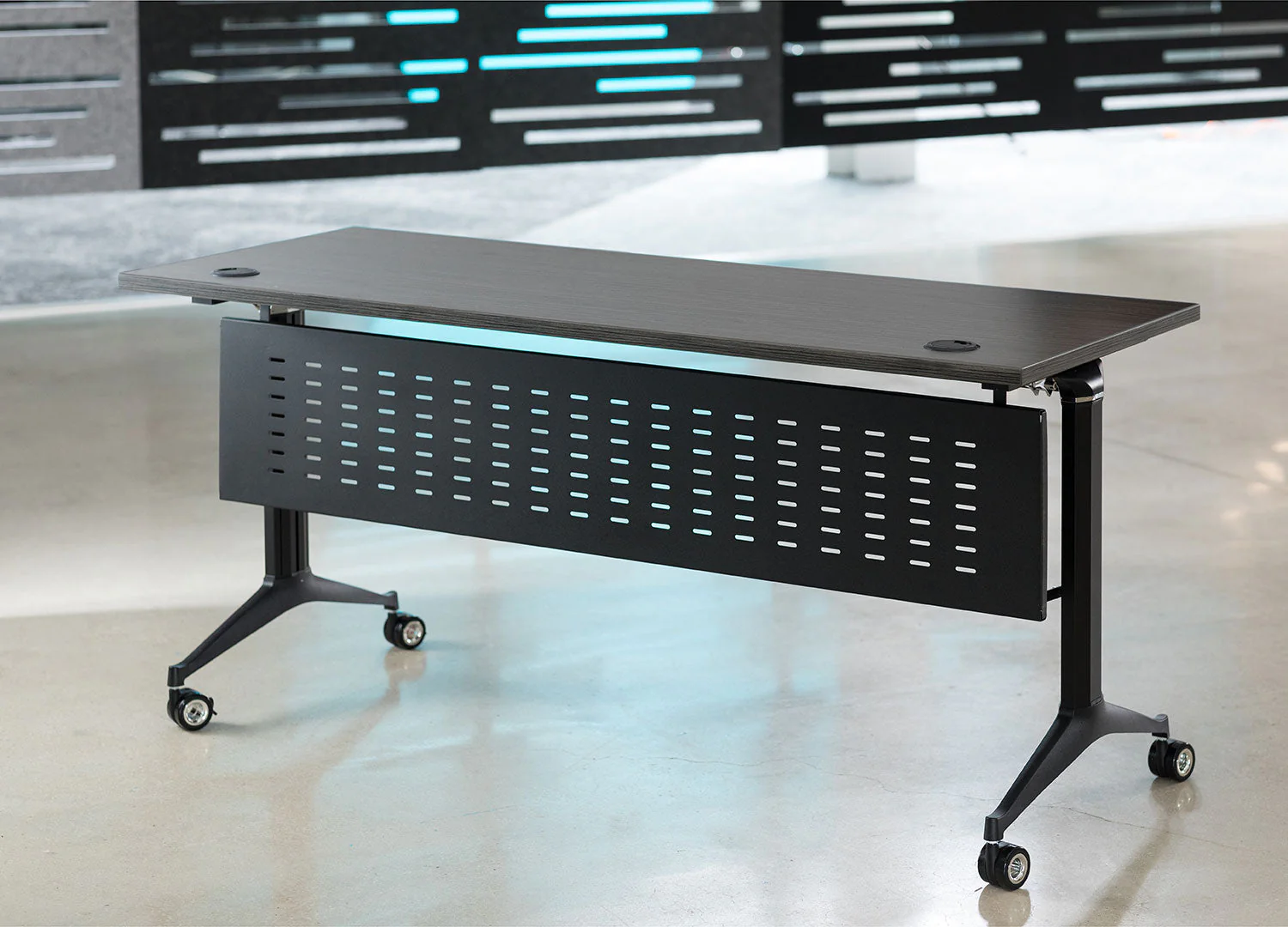 Training Table + Mod Panel - Image 11